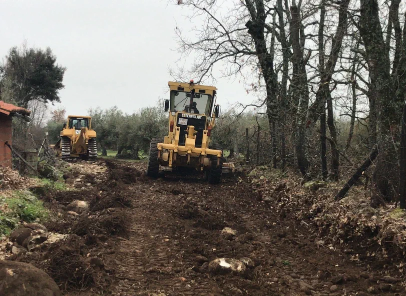 Excavaciones y Movimiento de Tierras Cuadrao Valle del Tiétar Gredos
