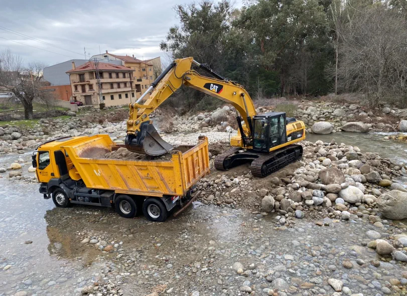 Maquinaria obras públicas, obra civil urbanización canalizaciones transportes desbroces